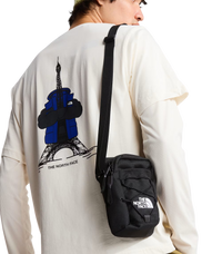 The The North Face Jester Cross Body Bag in Black
