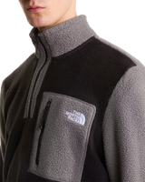 The The North Face Mens Yumiori 1/4 Zip Fleece Jacket in Black & Smoked Pearl