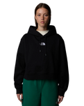 The The North Face Womens Essential Cropped Hoodie in TNF Black