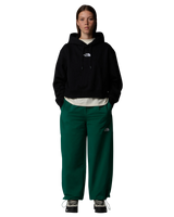 The The North Face Womens Essential Cropped Hoodie in TNF Black