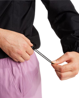 Quest DryVent™ Cropped Jacket in Black