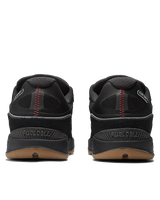 The New Balance Mens Numeric Tiago Lemos 1010 Signature Shoes in Black & Gum