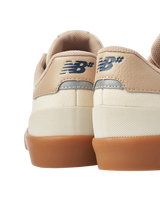 Numeric 272 Shoes in Sea Salt & Gum