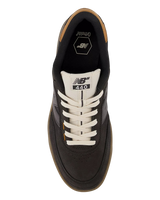 Numeric 440 V2 Shoes in Black & Gum
