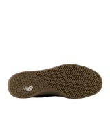 Numeric 440 V2 Shoes in Black & Gum