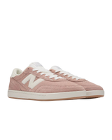 Numeric 440 V2 Shoes in Rose & White