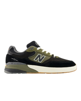 Andrew Reynolds 933 Shoes in Black & Olive