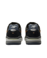 Andrew Reynolds 933 Shoes in Castle Rock & Vintage Indigo