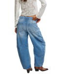 Good Luck Mid-Rise Barrel Jeans in Ultra Light Beam
