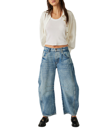 Good Luck Mid-Rise Barrel Jeans in Ultra Light Beam