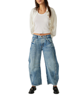 Good Luck Mid-Rise Barrel Jeans in Ultra Light Beam