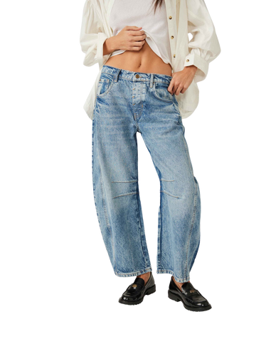 Good Luck Mid-Rise Barrel Jeans in Ultra Light Beam