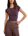 The Free People Womens Protagonist Cropped Cap Sleeve T-Shirt in Vintage Grape