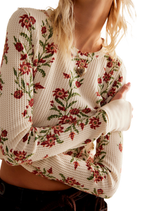 Pretty Little Thermal Top in Sand Combo Folk Vine