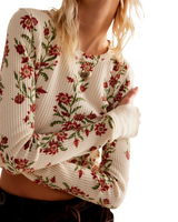 Pretty Little Thermal Top in Sand Combo Folk Vine
