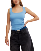 Hummingbird Vest in Allure Blue