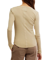 Jamie Henley Long Sleeve T-Shirt in Semolina