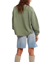 Total Eclipse Sweatshirt in Oil Green