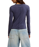 Nova Long Sleeve T-Shirt in Peacoat