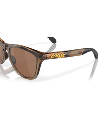 The Oakley Frogskins Range Polarized Sunglasses in Prizm Tungsten, Brown Tortoise & Brown Smoke