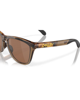 The Oakley Frogskins Range Polarized Sunglasses in Prizm Tungsten, Brown Tortoise & Brown Smoke