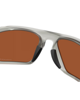 The Oakley Lateralis Prizm Polarised Sunglasses in Prizm Shallow Water & Matte Grey Ink