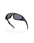 The Oakley Neoforma Sunglasses in Prizm Grey & Matte Black Frame