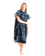 Original Series Long Sleeve Changing Robe in Shade