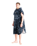 Original Series Long Sleeve Changing Robe in Shade