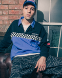 Podium 1/4 Zip Sweatshirt in Black & Sapphire