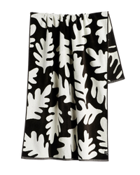 The Slowtide Hele Premium Woven Towel in Black