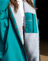 KIDS Anns Cottage X Dryrobe in Teal