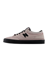 The New Balance Mens NB Numeric Franky Villani 417 Low Shoes in Pink & Black