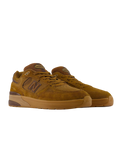 NB Numeric Andrew Reynolds 933 Shoes in Wheat & Gum