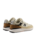 NB Numeric Andrew Reynolds 933 Shoes in Quicksand & Sea Salt