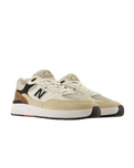 NB Numeric Andrew Reynolds 933 Shoes in Quicksand & Sea Salt