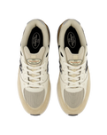 NB Numeric Andrew Reynolds 933 Shoes in Quicksand & Sea Salt
