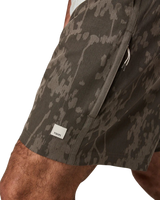 The Vuori Mens Banks Session Shorts in Root Earth Linen Texture