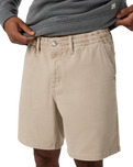 Benton Walkshorts in Limestone
