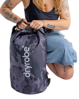 Compression Travel Bag in Black Camo