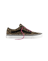 The Vans Girls Girls Old Skool Shoes in Leo & Pink