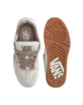Upland Shoes in Summer Basics White & Grey