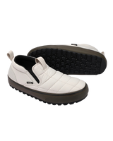The Vans Mens MTE Snow Lodge Slippers in Oatmeal & Gum