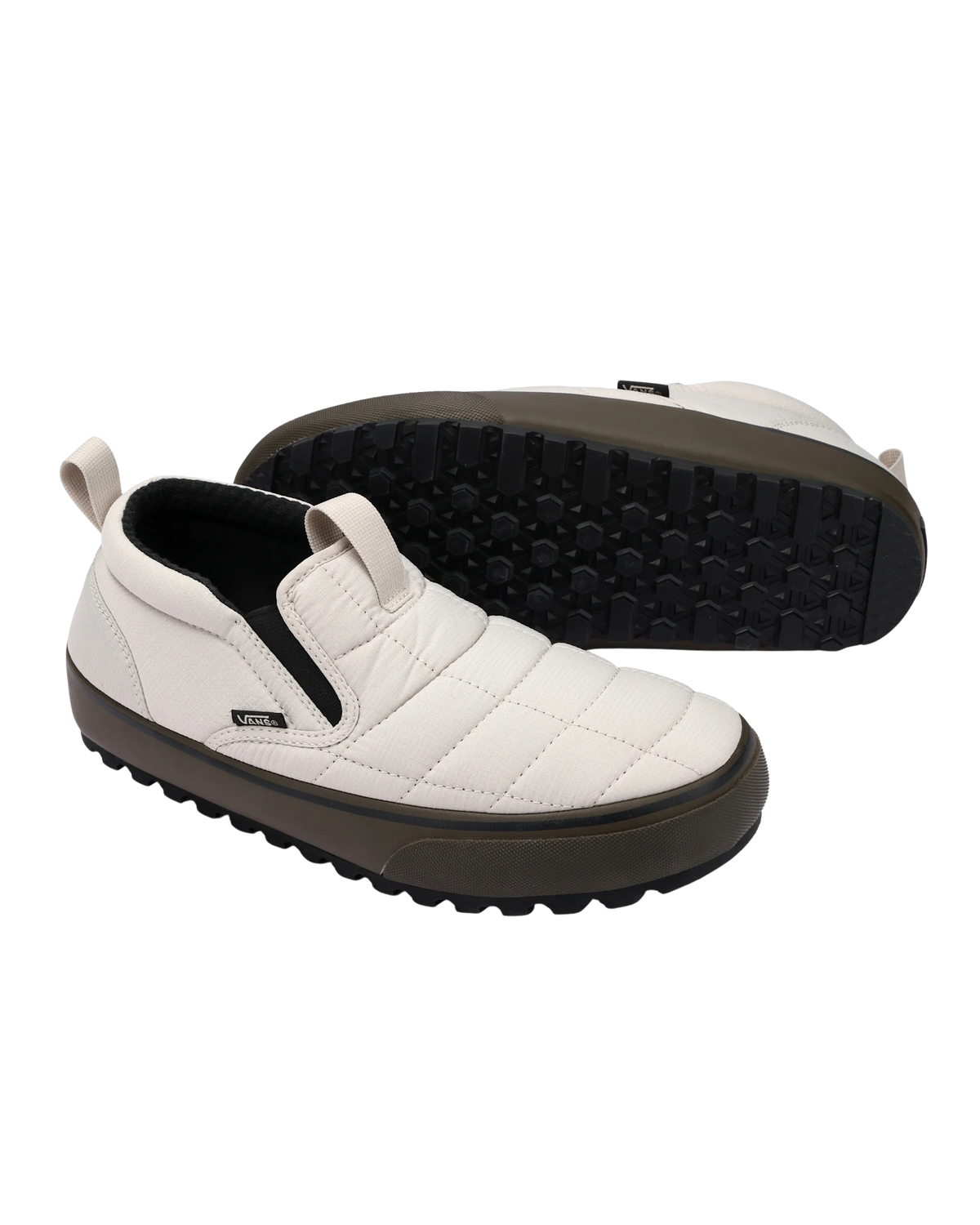 The Vans Mens MTE Snow Lodge Slippers in Oatmeal & Gum