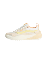 Ultrarange Neo 2.0 Shoes in Creme Brulee & Yellow