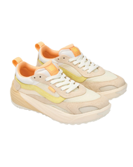 The Vans Womens Ultrarange Neo 2.0 Shoes in Creme Brulee & Yellow