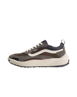 The Vans Mens UltraRange Neo 2.0 Shoes in Vintage Cocoa