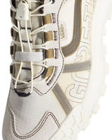The Vans Mens Crosspath XC Gore-Tex Shoes in Marshmallow
