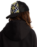 Boys Twisted Trucker Cap in Black