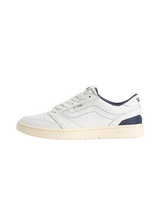 The Vans Mens Court Low Shoes in White & Navy